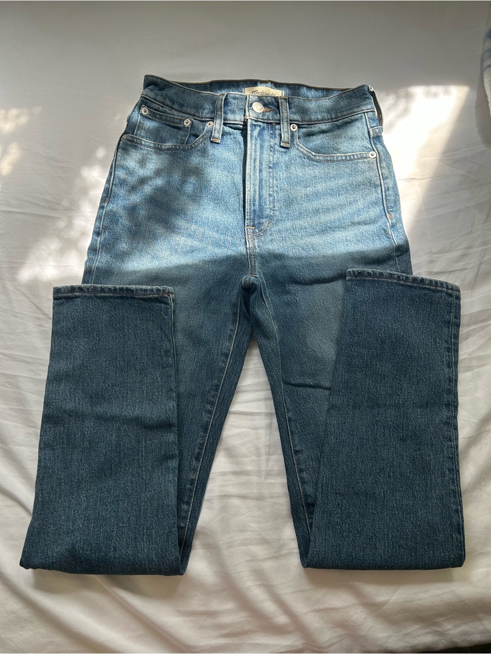 Madewell Women's The Perfect Vintage Straight-Leg Jeans in Medium Blue Wash